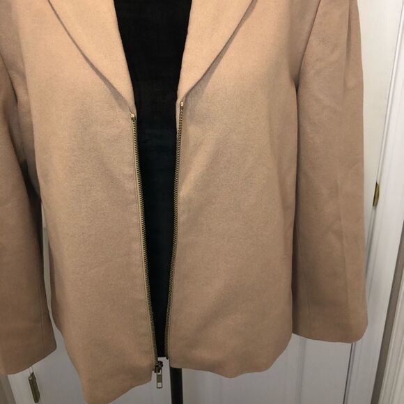 Harve Bernard zip front tan blazer - Picture 4 of 9